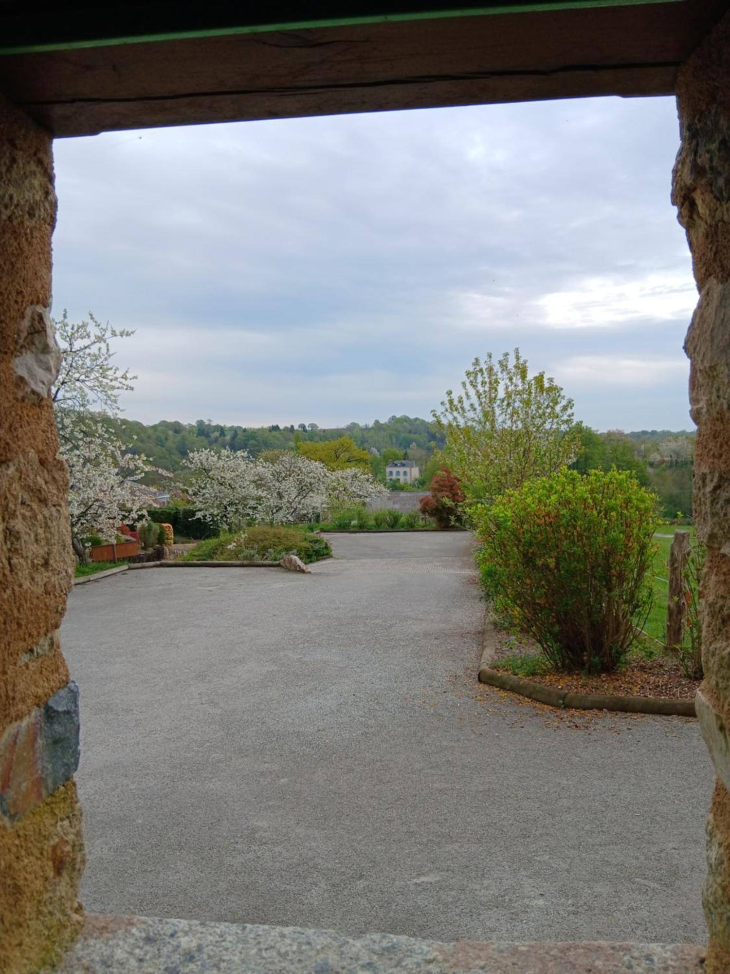 La Jameliniere Hotel Chailland Bagian luar foto